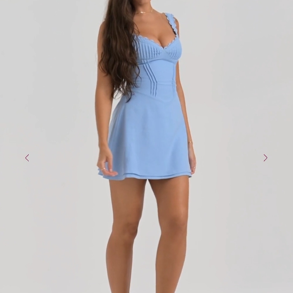 House Of CB Tilly
Blue Pin Tuck Mini Dress